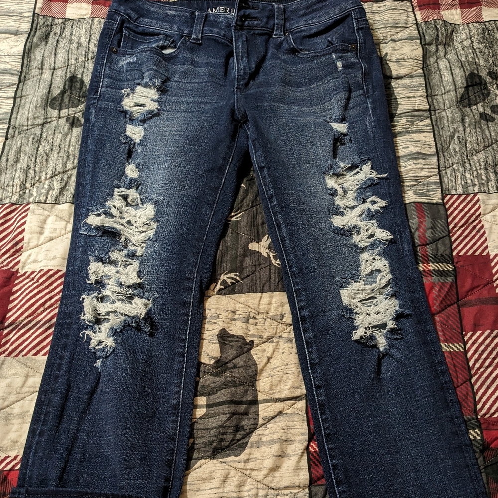 Artist crop size 8 ae jeans